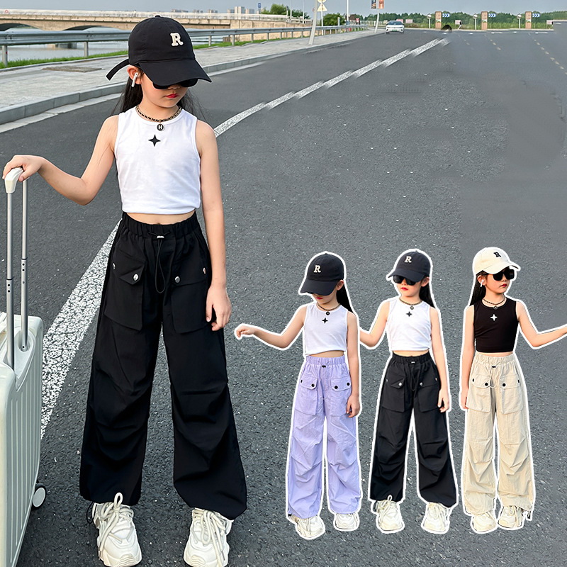 Outdoor Adventure Outfit - Pantalones Cargo Ligeros para Niñas, a